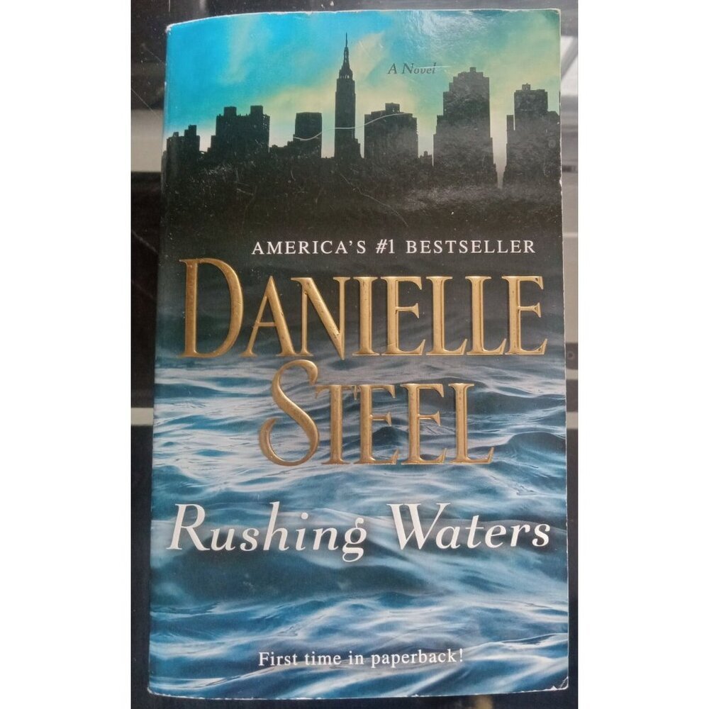 Rushing Waters by Danielle Steel PB Drama Disaster Romance Novel